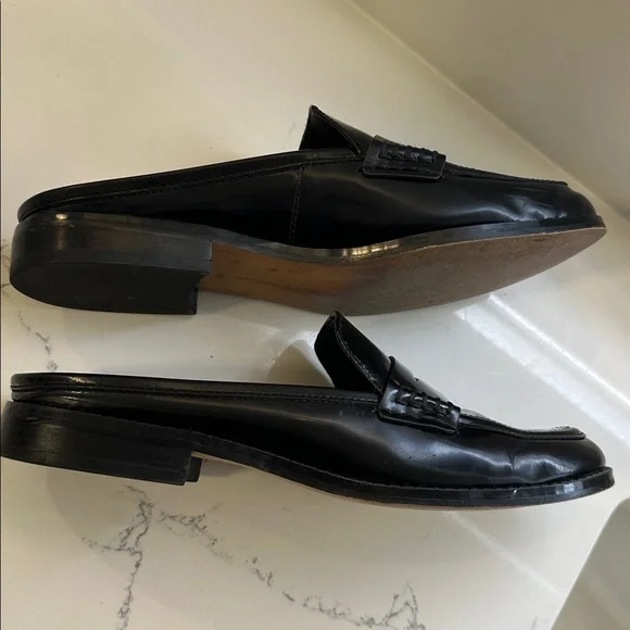 Banana Republic Black slide on Penny loafer Size 8 1/2 - Picture 11 of 13